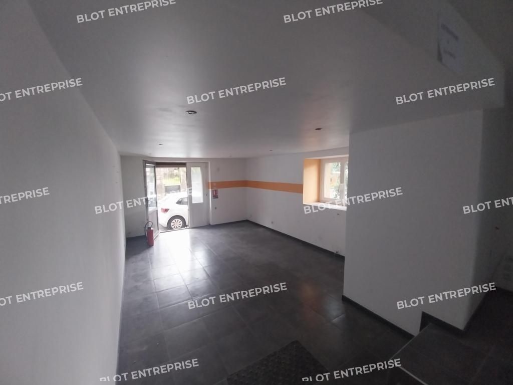 Location bureaux 45 m² non divisibles