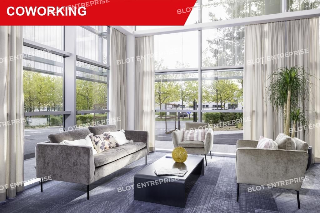 Location bureaux 2350 m² non divisibles