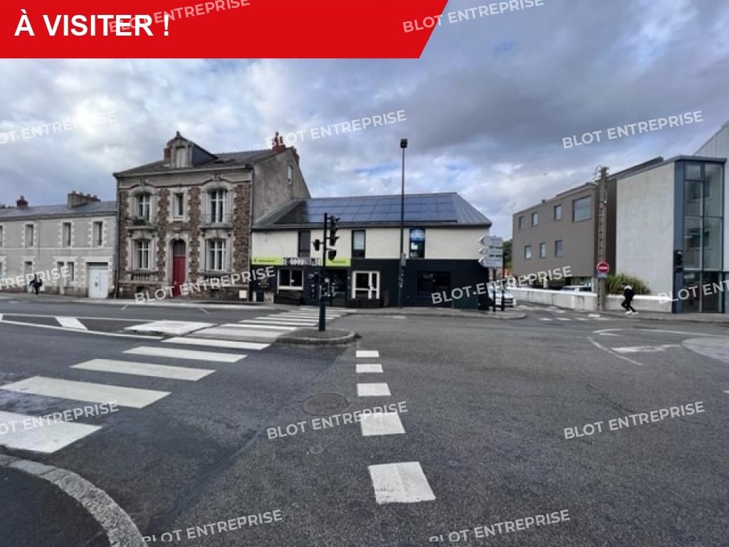 Location bureaux 104 m² non divisibles