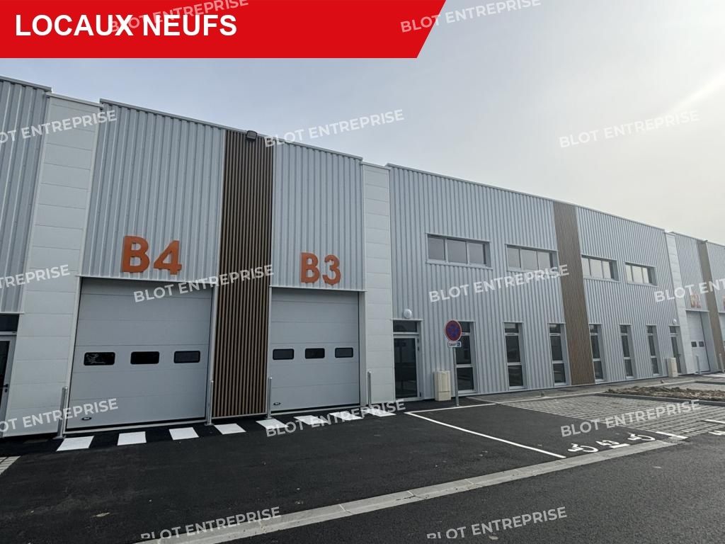 Vente entrepôts 179 m² non divisibles