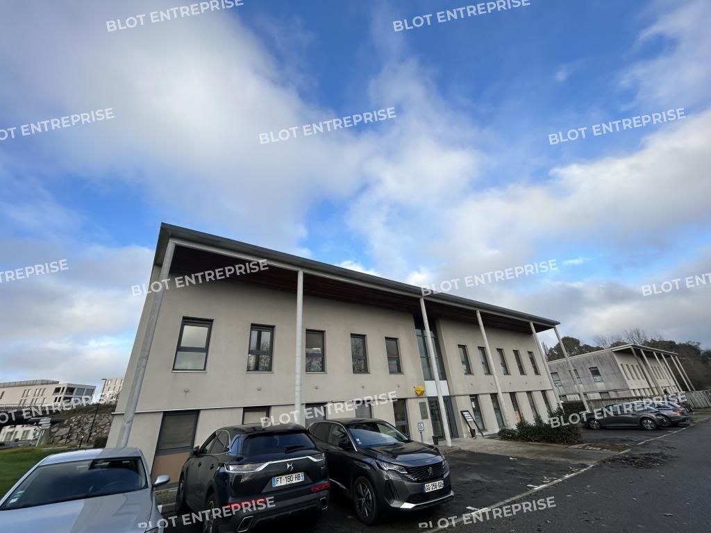 Location bureaux 85 m² non divisibles