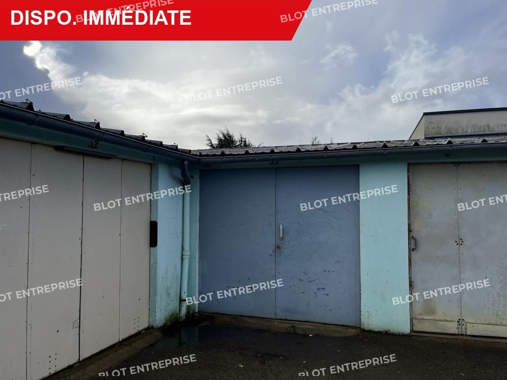 Vente entrepôts 35 m² non divisibles