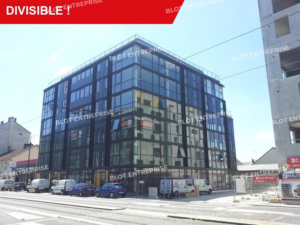 Location bureaux 3005 m² non divisibles