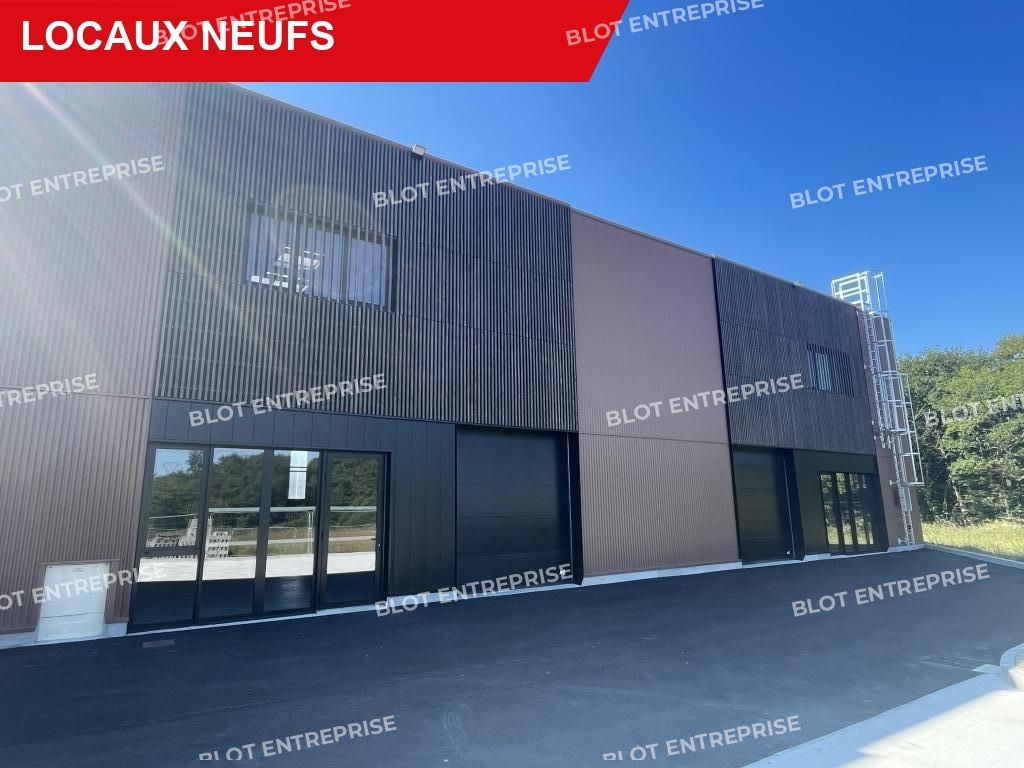 Vente entrepôts 389 m² non divisibles