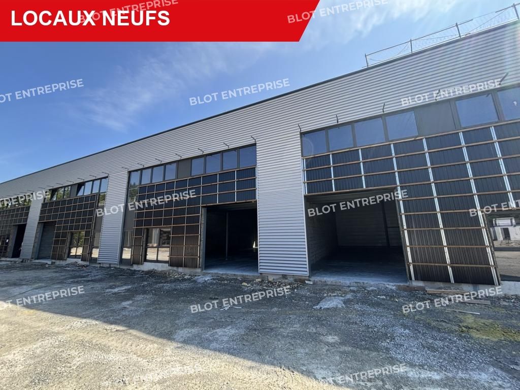 Vente entrepôts 259 m² non divisibles