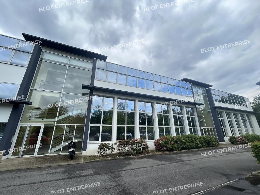 Location bureaux 211 m² non divisibles