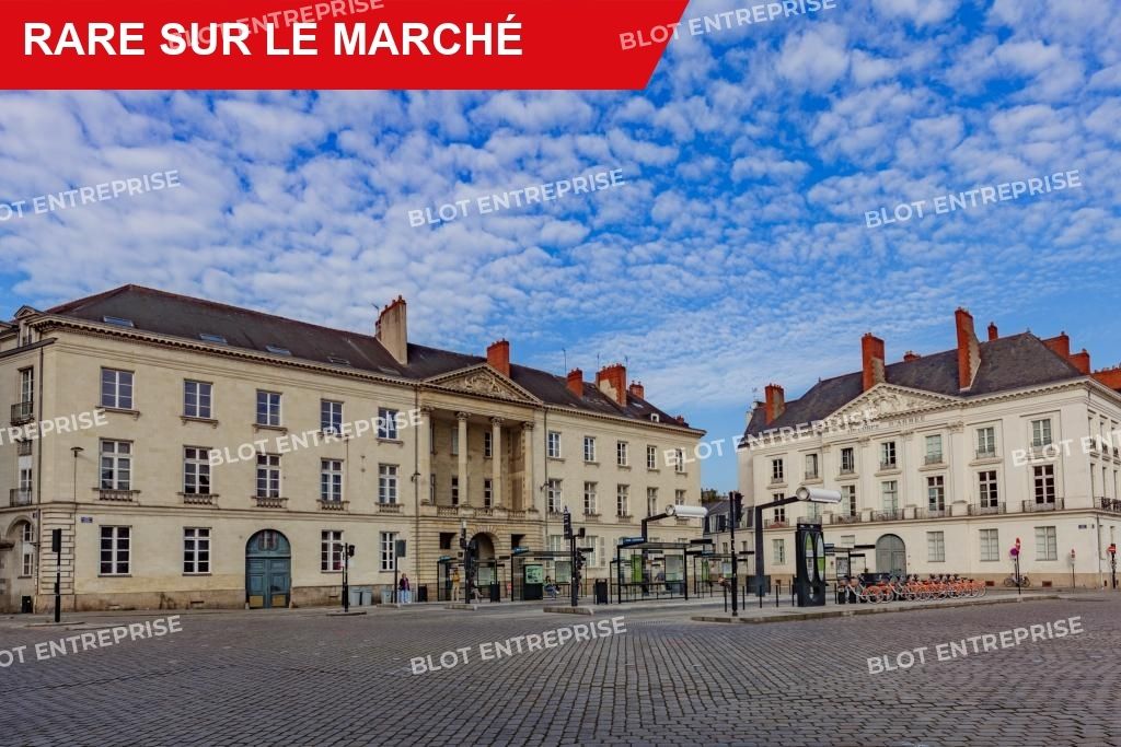 Vente bureaux 265 m² non divisibles