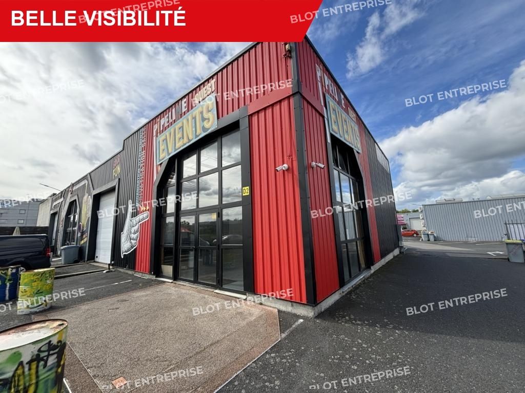 Location entrepôts 188 m² non divisibles