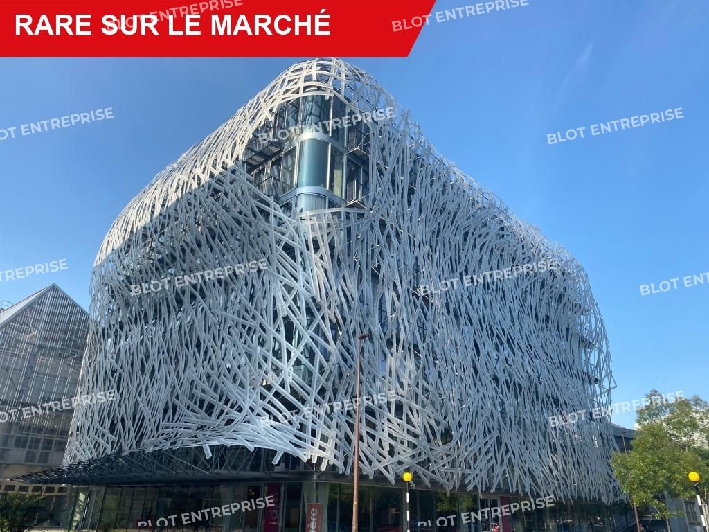 Location bureaux 359 m² non divisibles