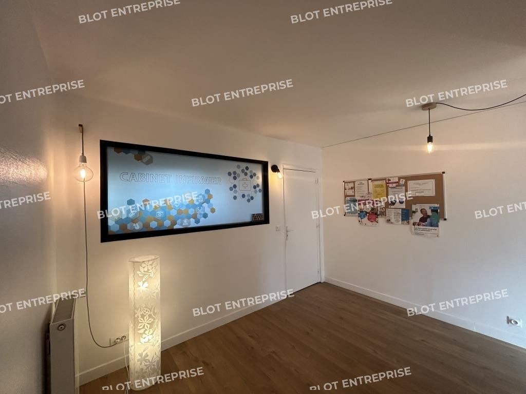 Location bureaux 31 m² non divisibles