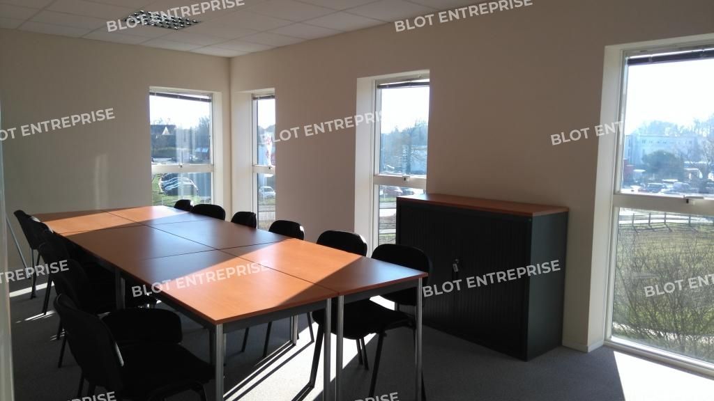 Location bureaux 333 m² non divisibles