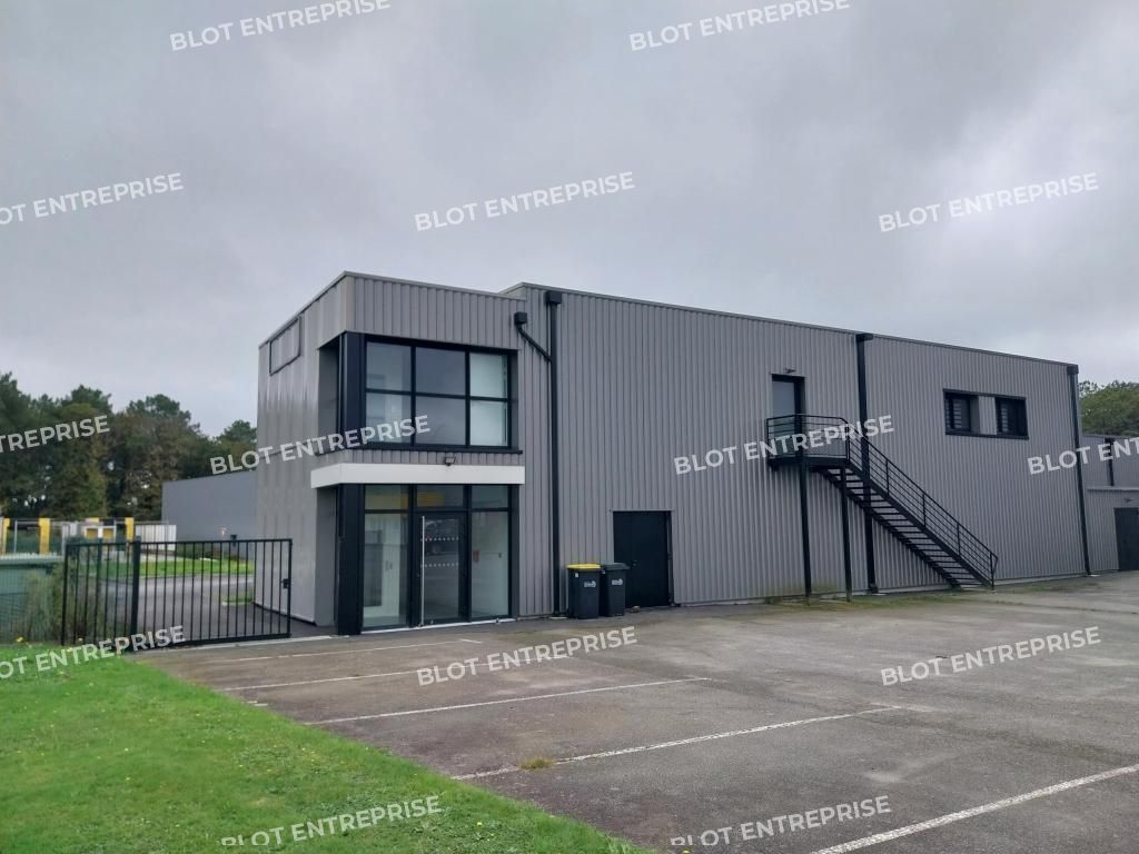 Location bureaux 320 m² non divisibles