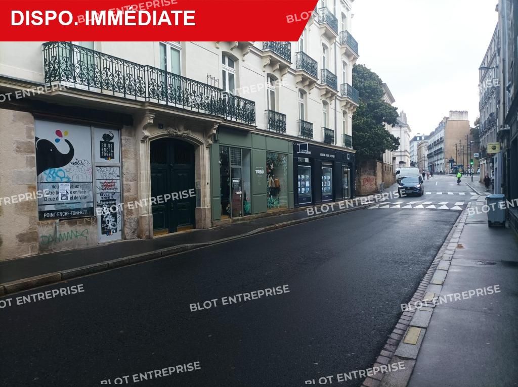 Location local commercial 35 m² non divisibles