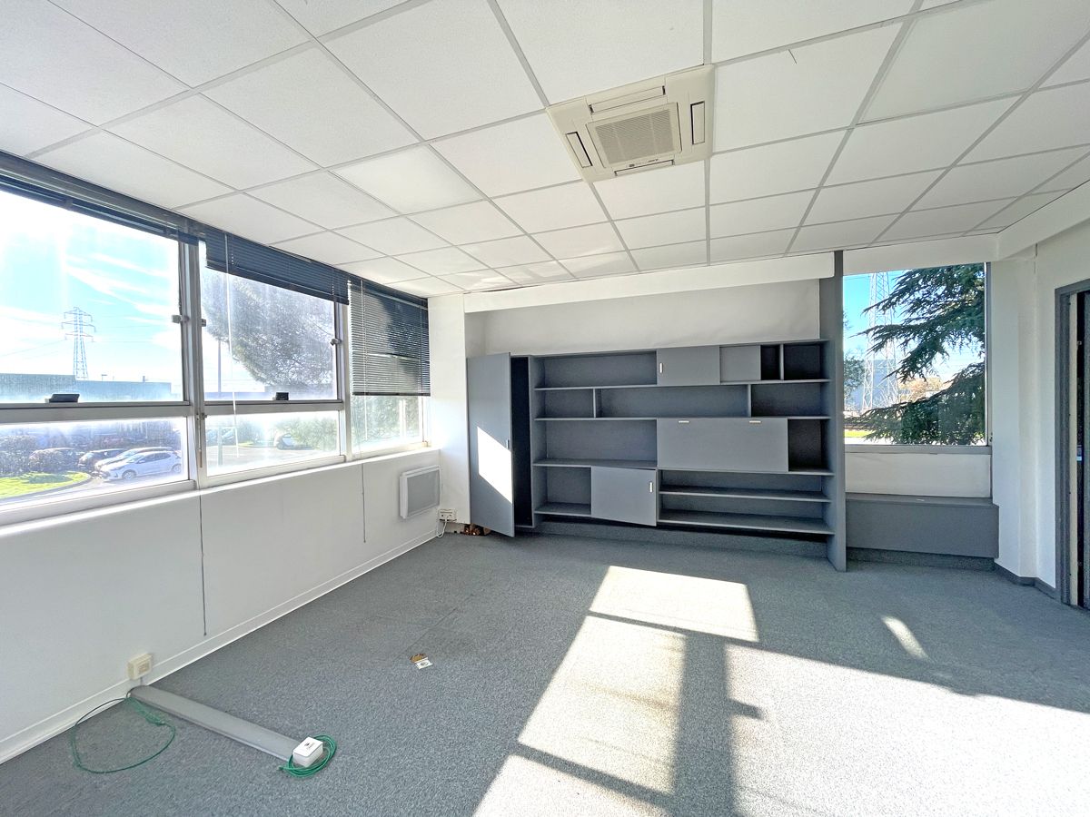 Location bureaux 450.00 m² à TOULOUSE