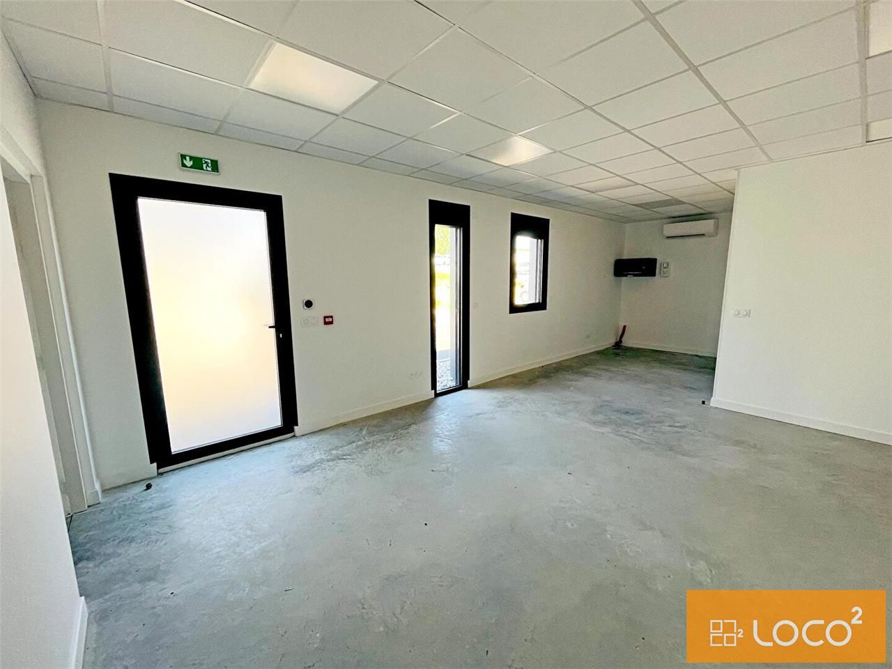 Location local 195.00 m² à SAINTE FOY D AIGREFEUILLE