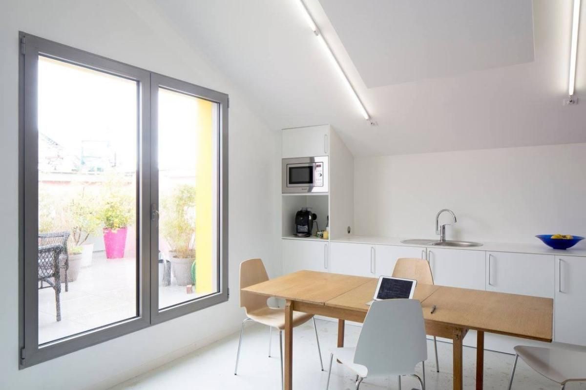 Location centre d'affaires 50 m² non divisibles