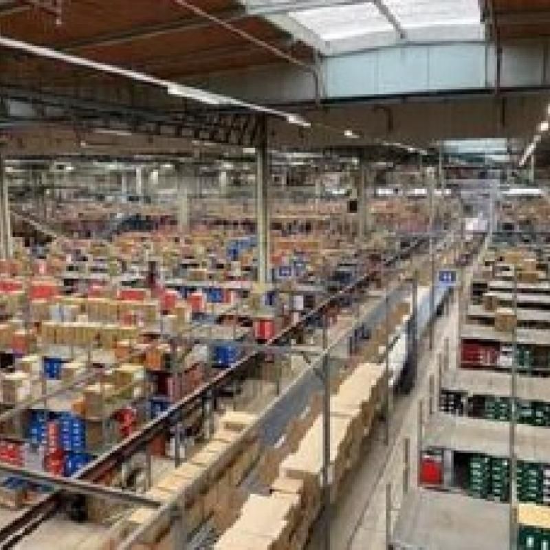 Location entrepôts 22800 m² non divisibles