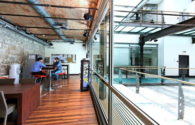 Location bureaux 300 m² divisibles à partir de 100 m²