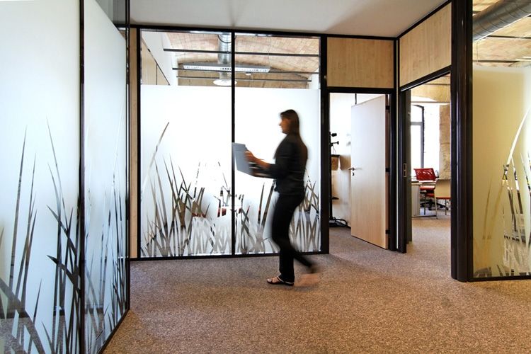 Location bureaux 300 m² divisibles à partir de 100 m²