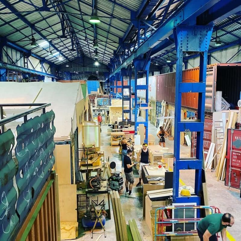 Location entrepôts 3500 m² divisibles à partir de 100 m²