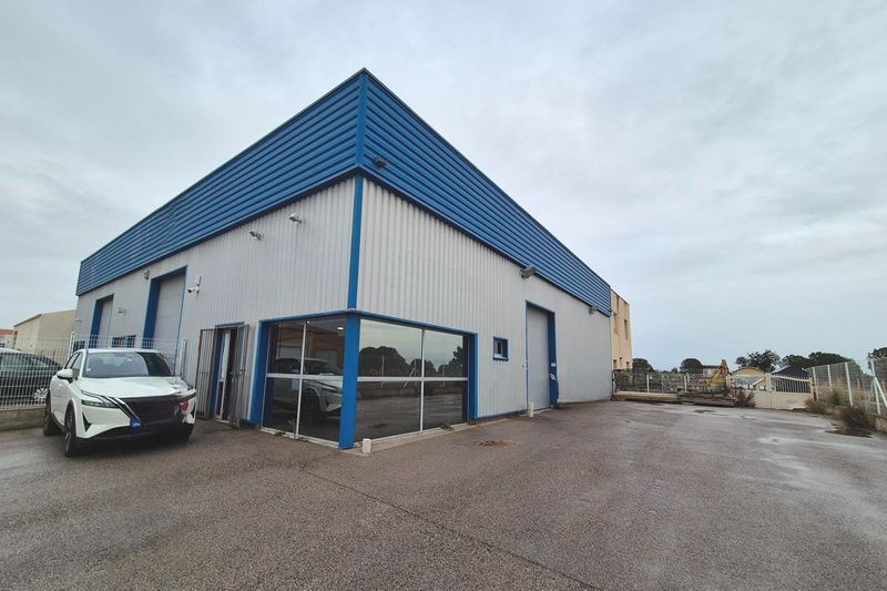 local d'activité à louer