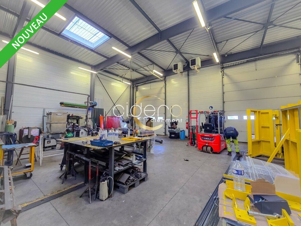 Location local d''activites 587 m² non divisibles