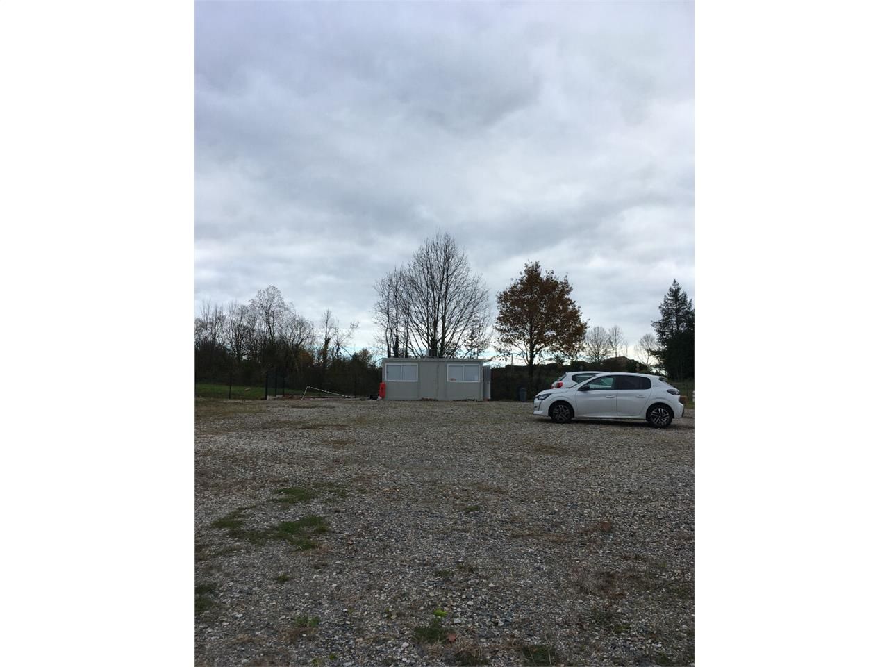 Vente terrain 1902.00 m² à PIERRE BUFFIERE