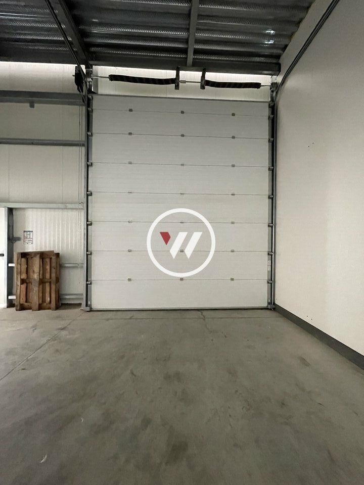 LOCAL D'ACTIVITE PARC CLOS ET SECURISE