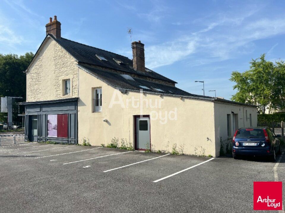 BRUZ - BUREAUX A LOUER - 155 M² - PROCHE ZONE COMMERCIALE