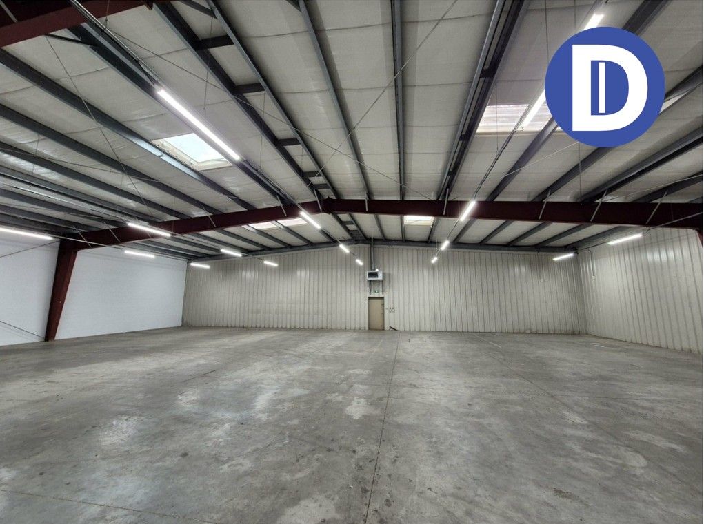 Location activites 1000.00 m² non divisibles