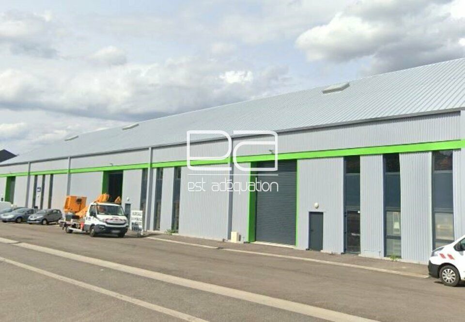 Location local d''activites 528.9 m² non divisibles