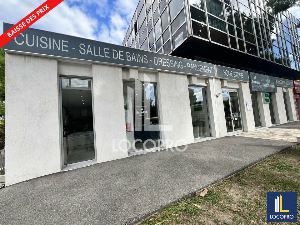 Location local commercial 200 m² non divisibles