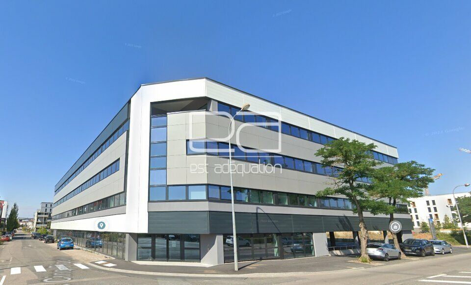 Location bureaux 853 m² divisibles à partir de 110 m²
