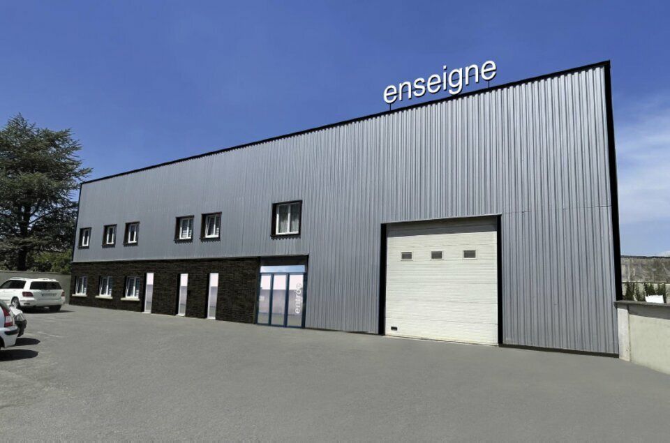 REIMS - TINQUEUX Bâtiment réhabilité 1.280 m² env.