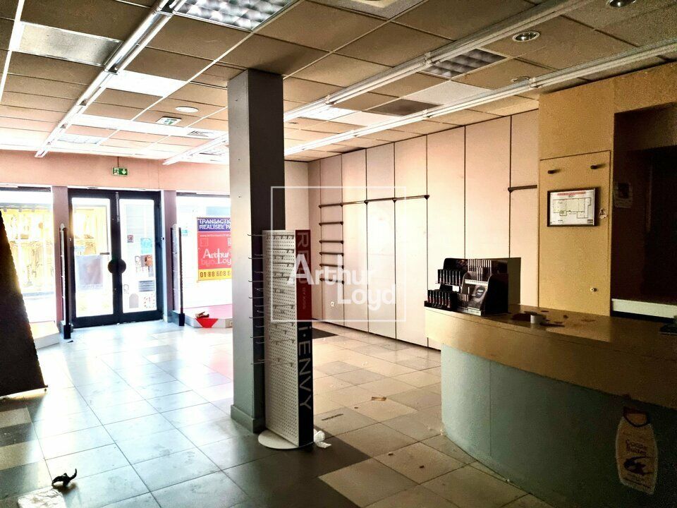 Belle surface à louer - HYPER CENTRE VILLE