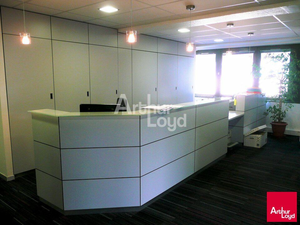 RENNES LONGCHAMPS - BUREAUX A LOUER - 317 M²