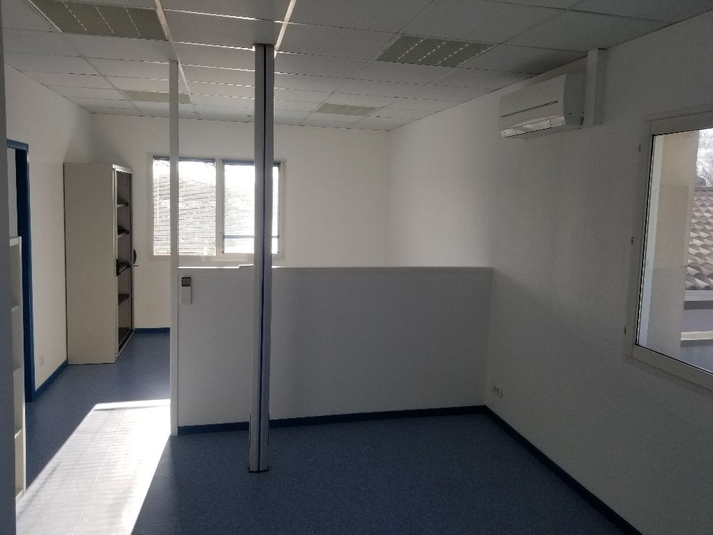 Location bureaux 80.32 m² à FLOIRAC