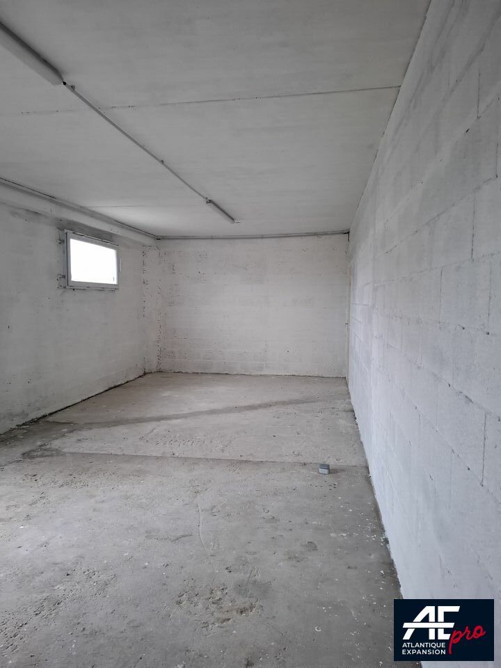Location local d''activites 40 m² non divisibles