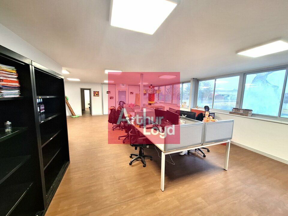 BUREAUX A LOUER 207M² LE CENDRE ZA DES GRANDES