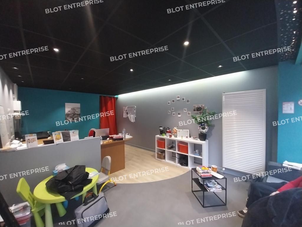 Location bureaux 60 m² non divisibles