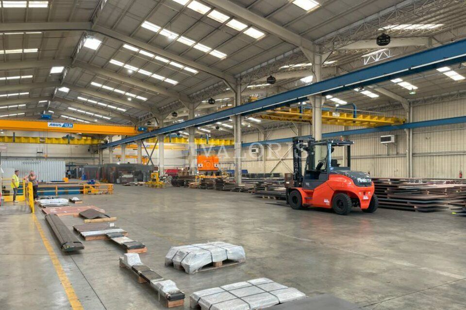 Location entrepot 5395 m² divisibles à partir de 2000 m²