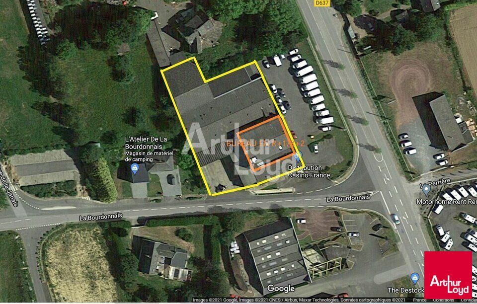 EMPLACEMENT 1er RIDEAU DE LA ROUTE DU MEUBLE !