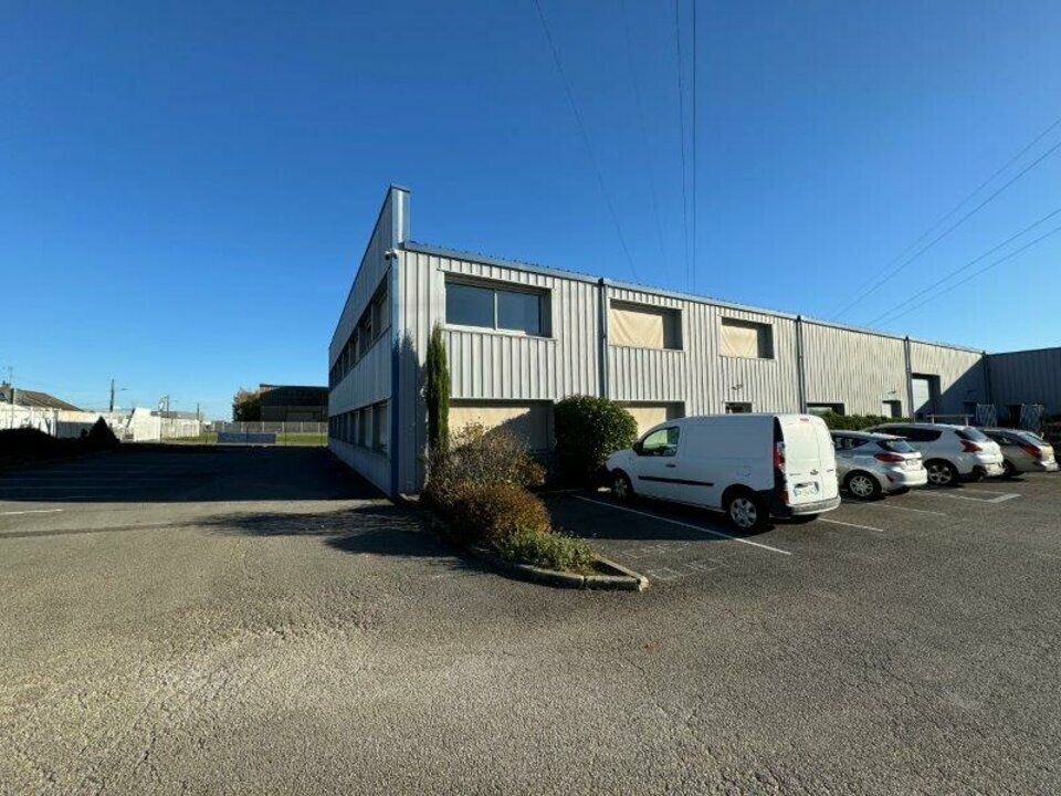 Location bureaux 575 m² non divisibles