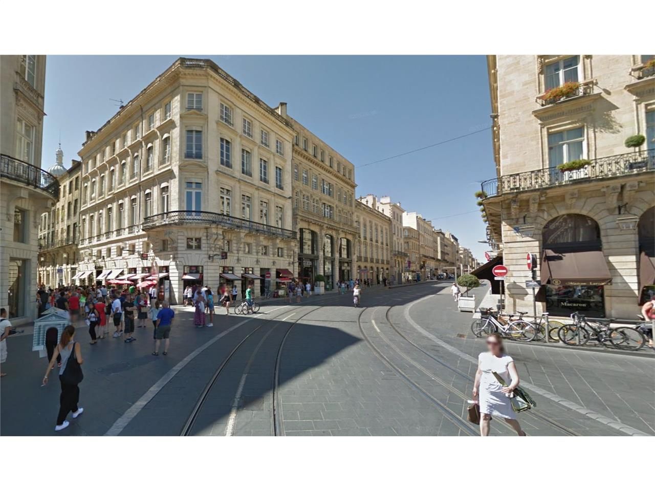 Location bureaux 223.00 m² à BORDEAUX