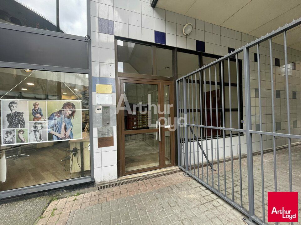 Location bureaux 102 m² non divisibles