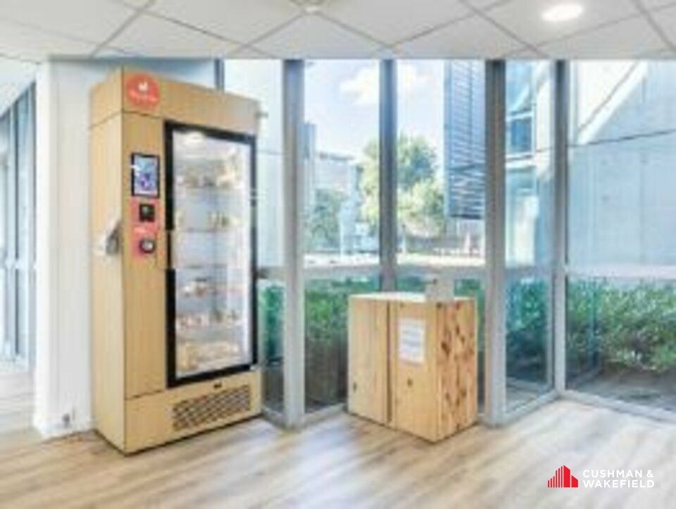 Bureaux à la location de 300 m²