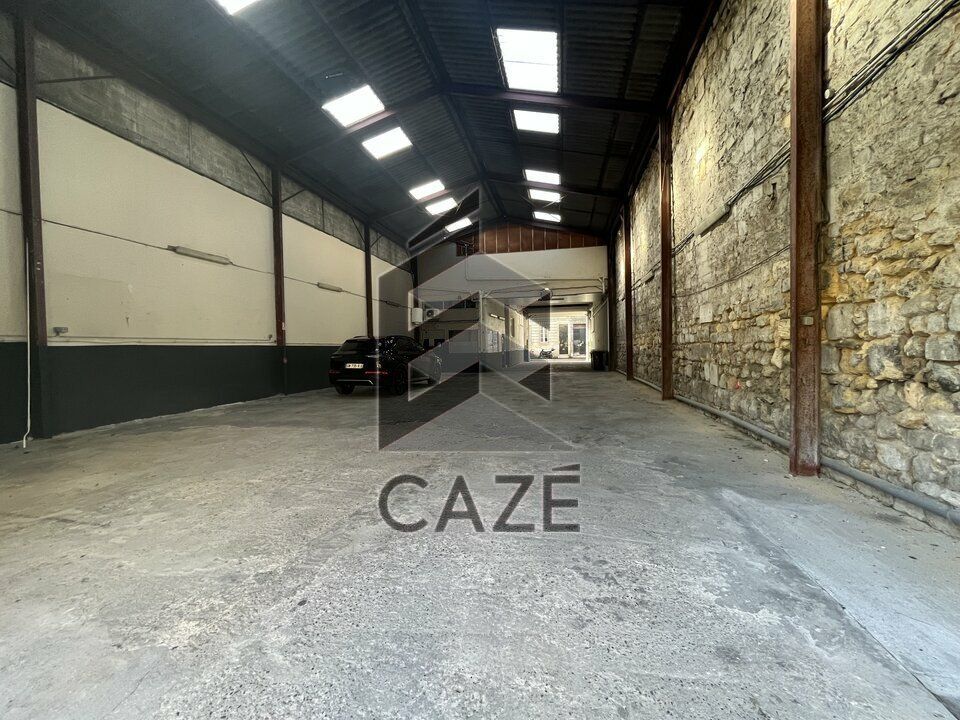 ENTREPÔT - PROCHE BORDEAUX CENTRE