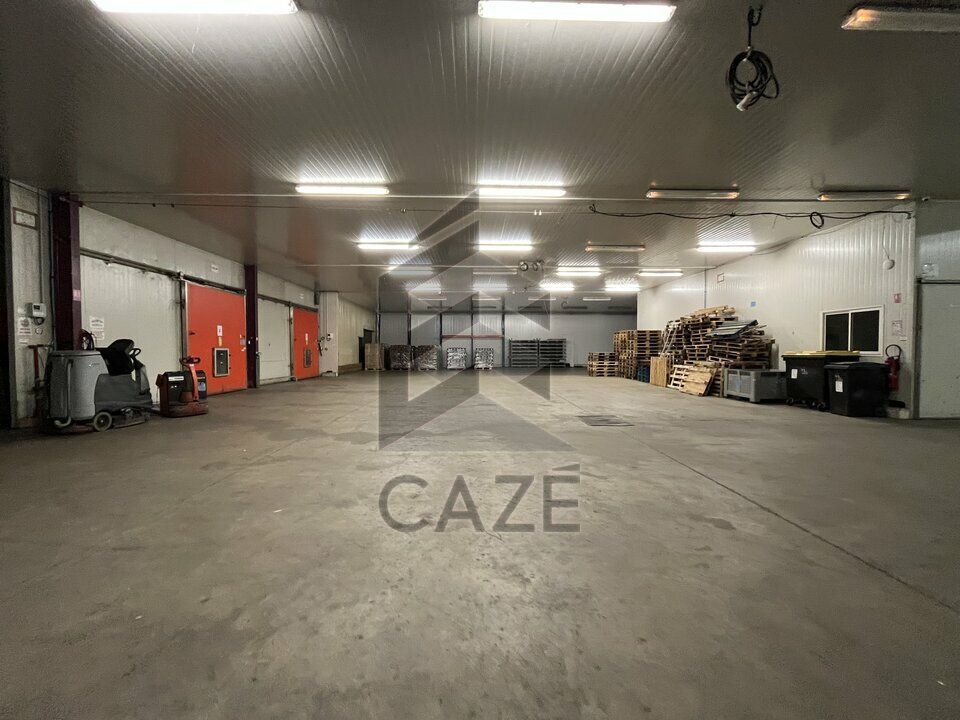 Vente local d''activites 2480 m² non divisibles