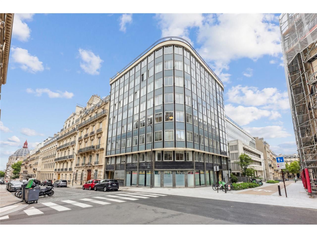 Location bureaux 187.95 m² à Paris
