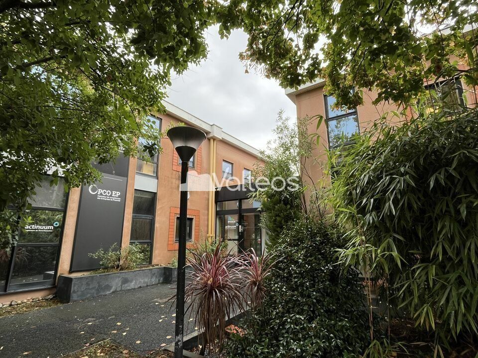 Location bureaux 310 m² non divisibles